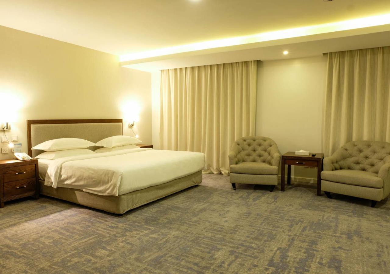 Karan Sharq For Hotel Apartment Jubail Exterior photo