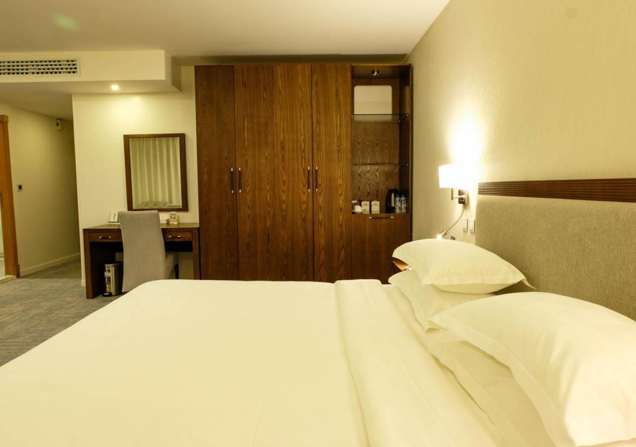 Karan Sharq For Hotel Apartment Jubail Exterior photo